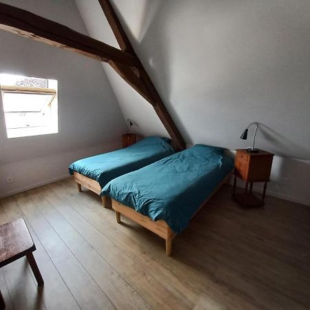 Le Gite Des Geants Le Quesnoy  Exterior photo